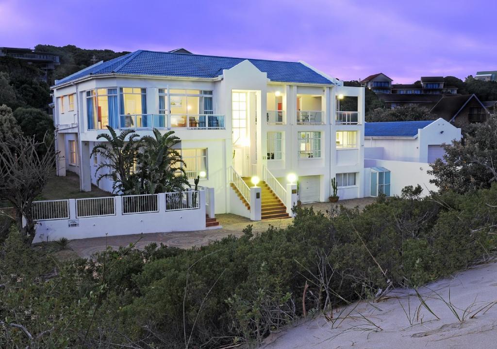 A Villa De Mer Guesthouse Порт Алфред Екстериор снимка